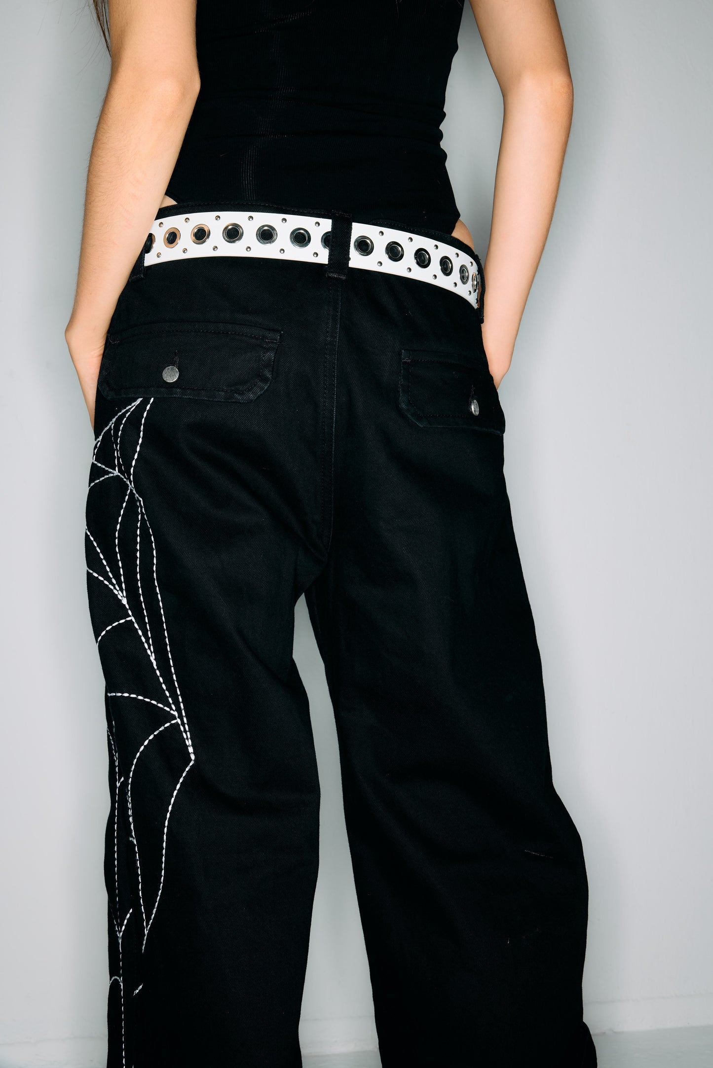 Webbed Up Jeans WLZ-002